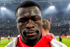 英超黑马3200万射手追逐，利物浦、热刺、纽卡争相竞购！