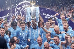 曼联危机四伏：阿莫林的坚持能否迎来转机？